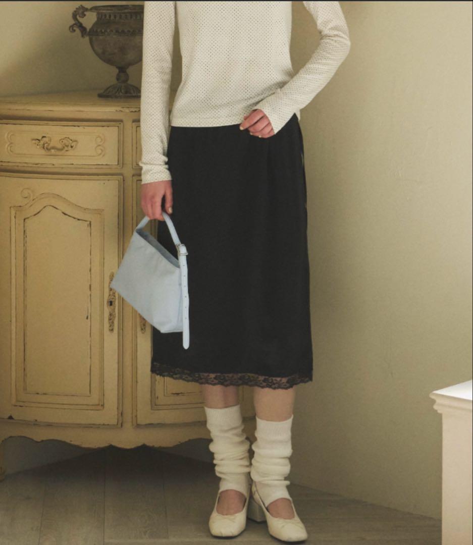 giunon クラッシュサテンレーススカート