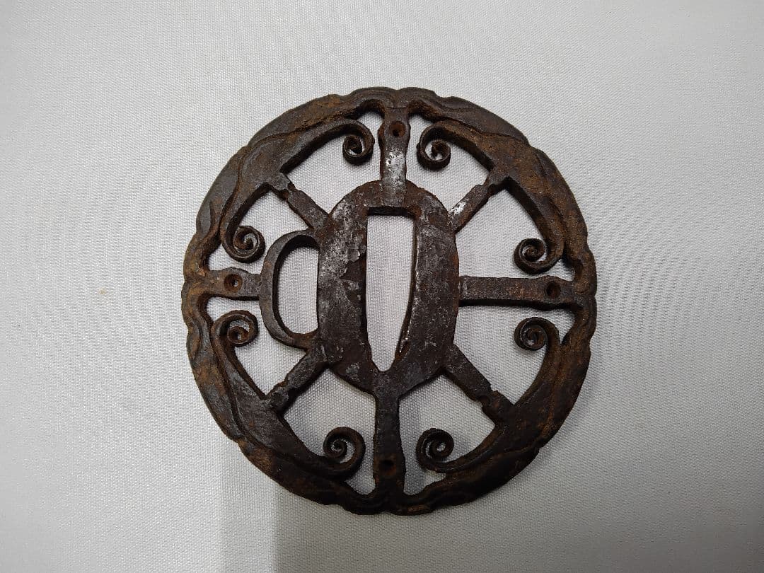 鉄透かし鍔 江戸時代 M1209