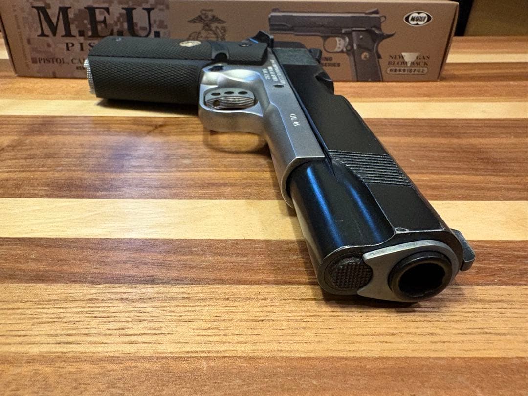 東京マルイ MEU PISTOL 塗装品