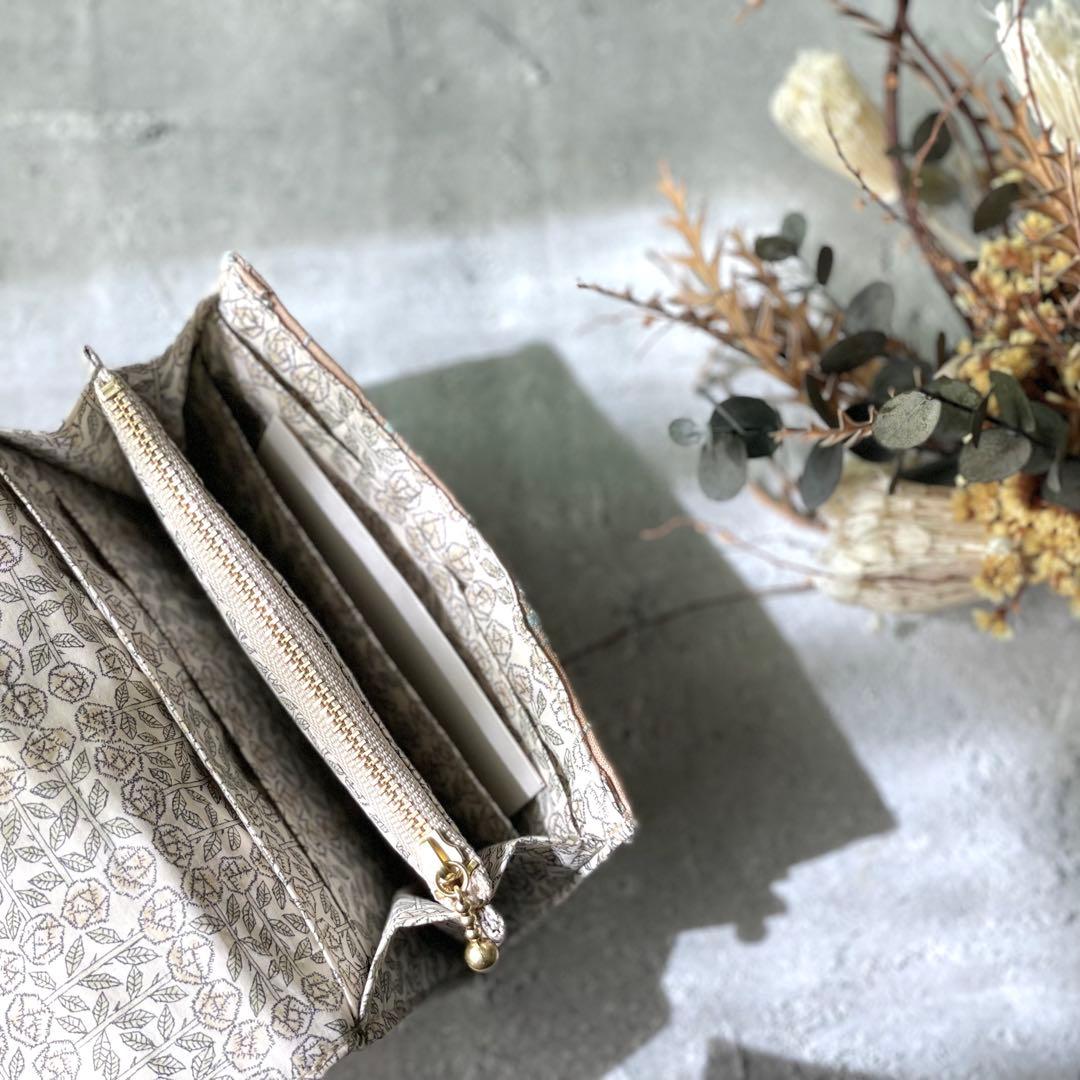 ⚮̈ミナペルホネン　anemone beige コンパクトウォレット　ミニ財布