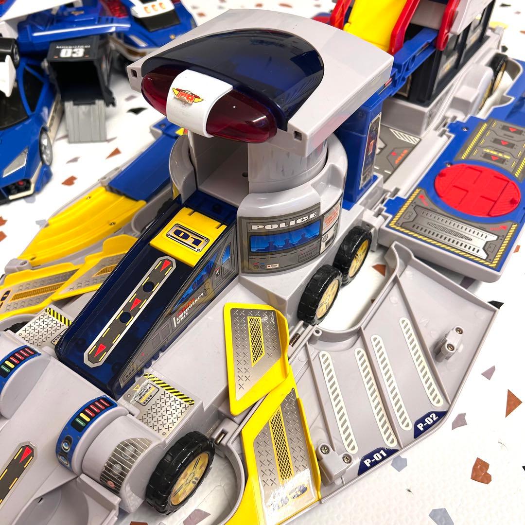 新品電池交換済み】トミカ マグナムパトレーラー ハイパーブルーポリス