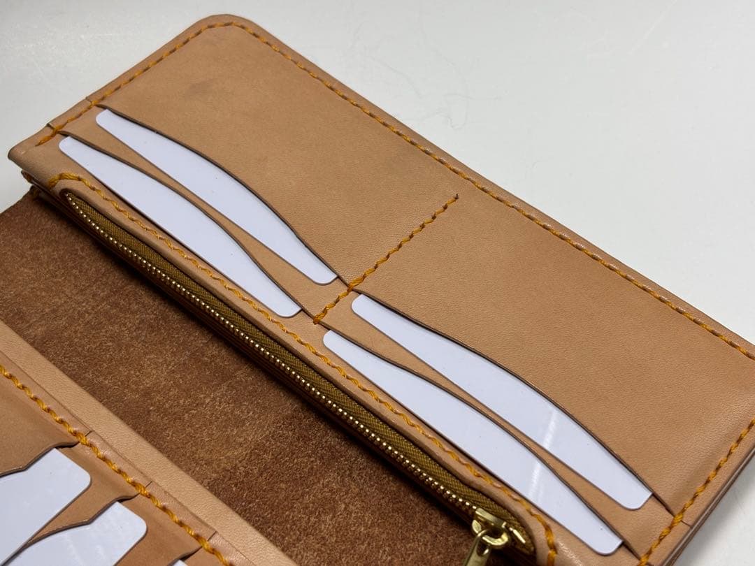 Koto　【年末セール】ロングウォレット　長財布　レザーカービング