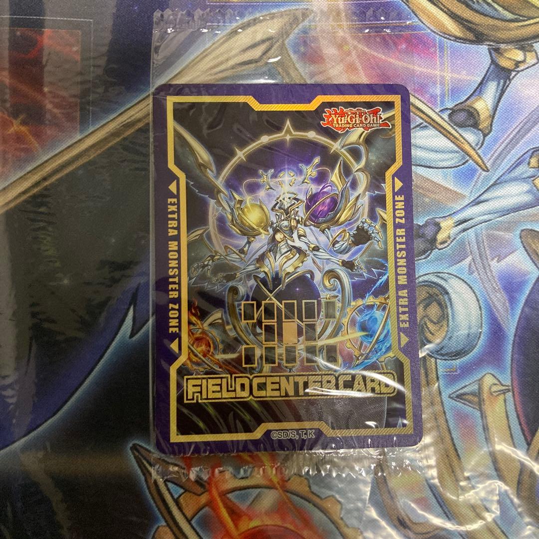 創世の神デウテロノミオン　プレイマット　フィールドセンターカード