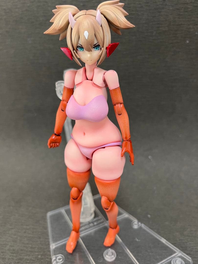 メガミデバイス 朱羅忍者ぽっちゃりボディとノーマルとスレンダー