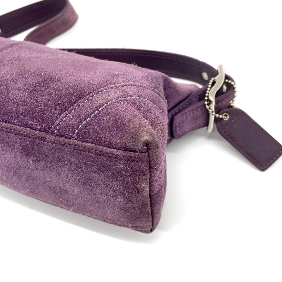 【希少】コーチ　アクセサリーポーチ　フリンジ　スエード　シグネチャー　パープル