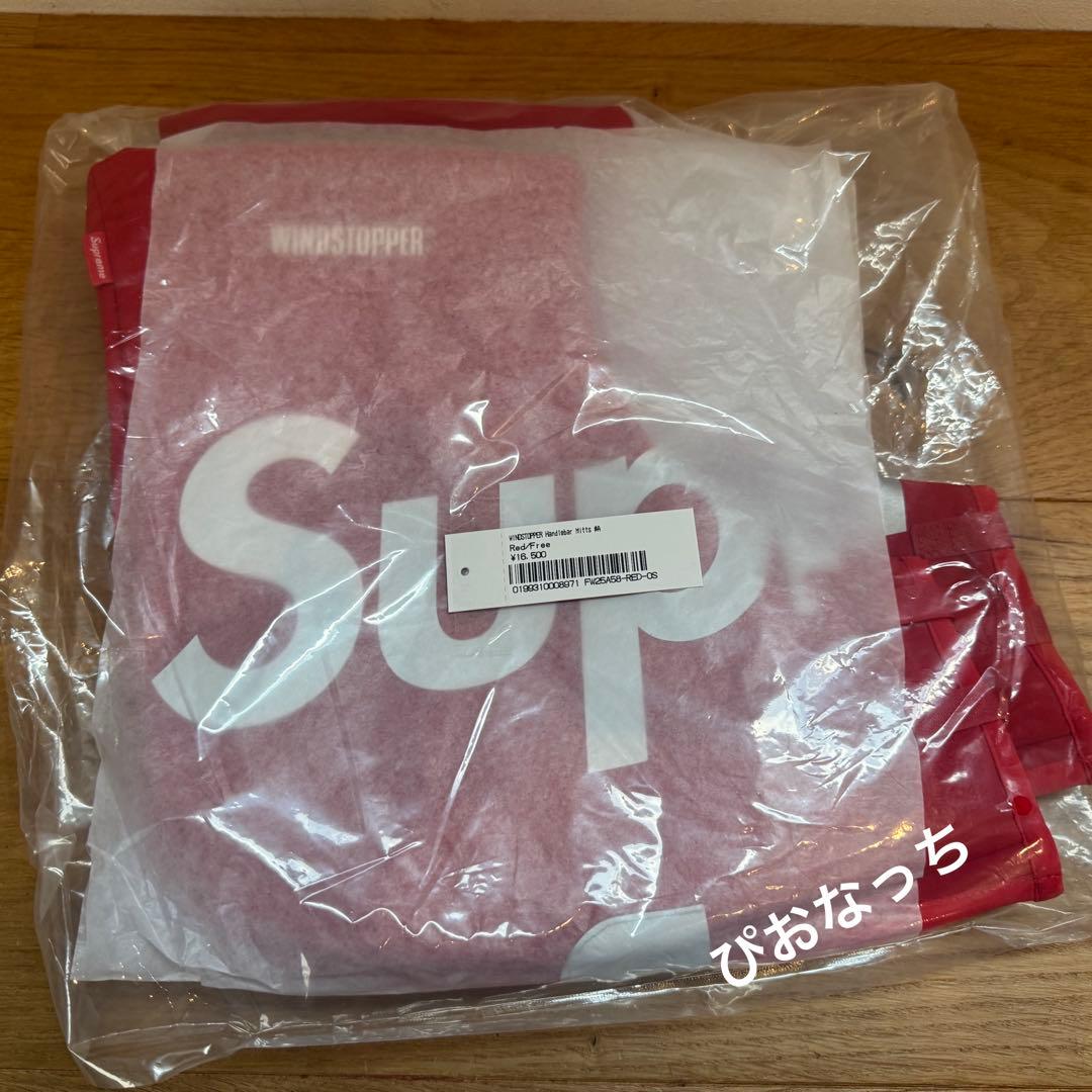 Supreme WINDSTOPPER Handlebar Mitts 赤 - メルカリ