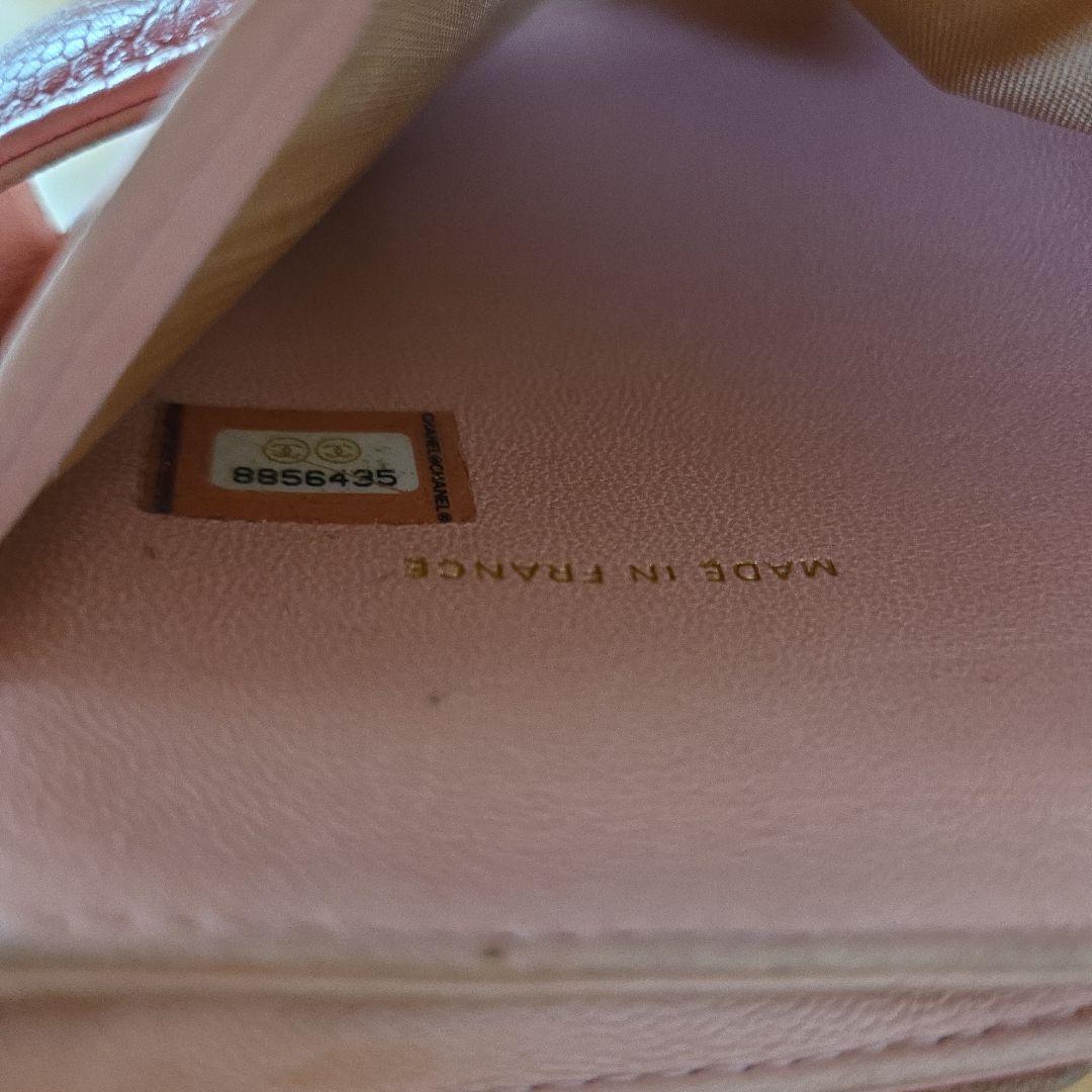 CHANEL キャビアスキン 二つ折り財布 ピンク　シャネル