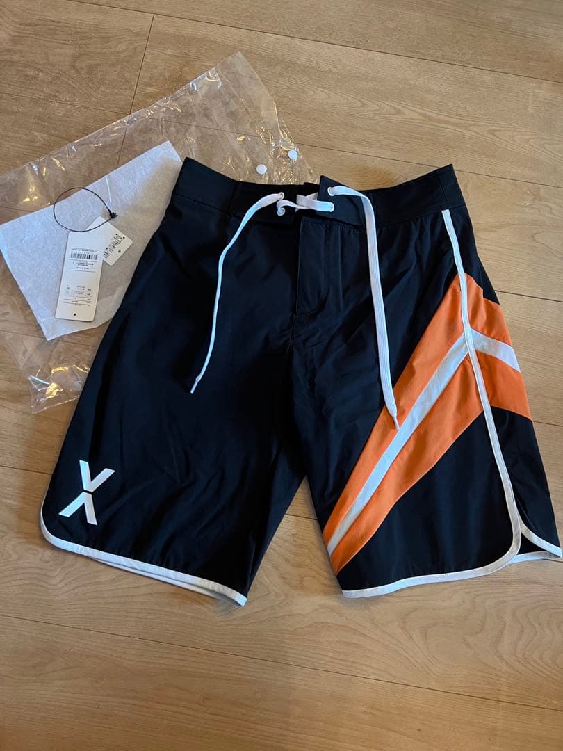 ビートム新作サーフパンツ美品 - メルカリ