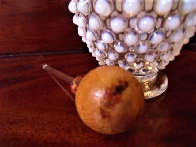 アメリカ フェントン フレンチオパールセント ホブネイルの香水瓶