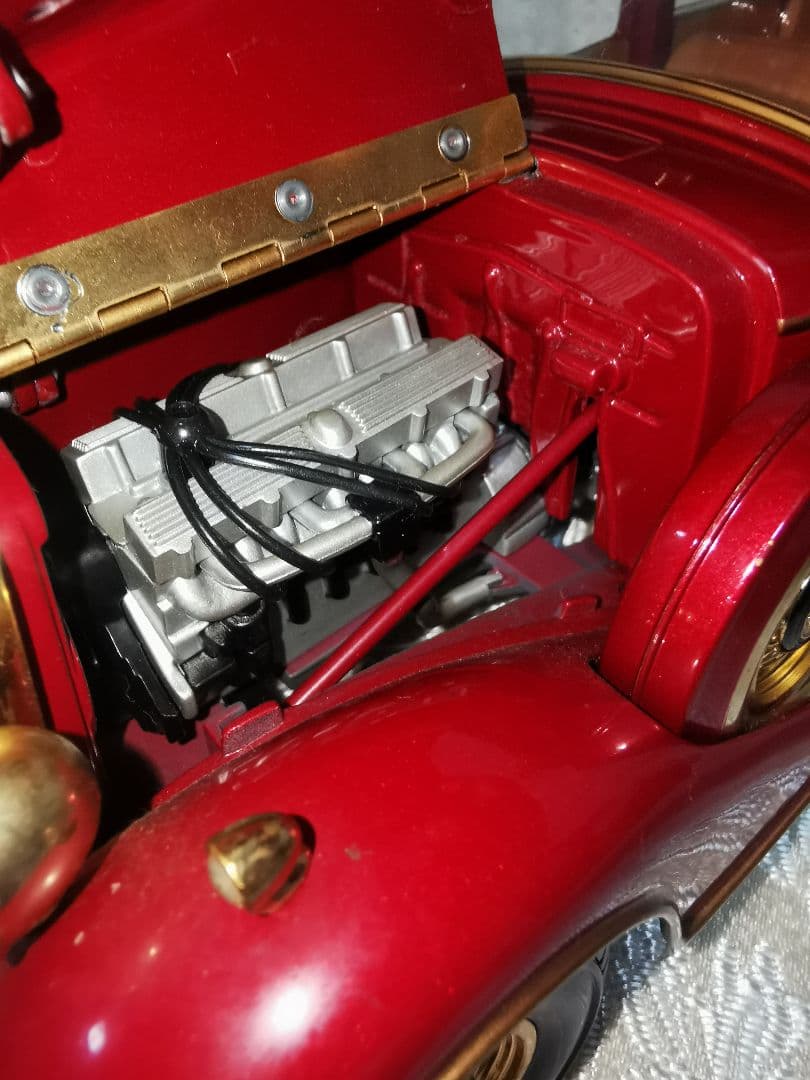 希少　サンスター　DELUXE TUDOR　1/18 キャデラック