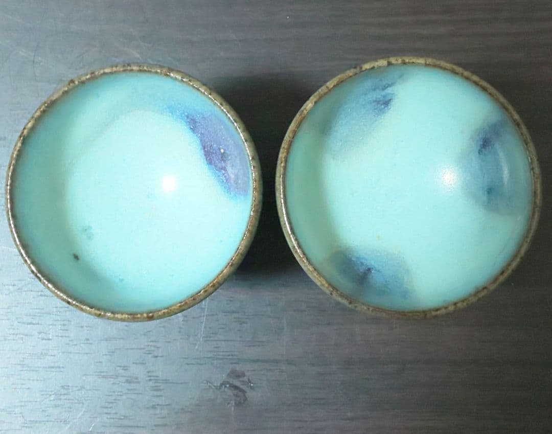 南宋時代 鈞窯紫斑紋盃 澱青釉紫紅斑盃 木製台座付