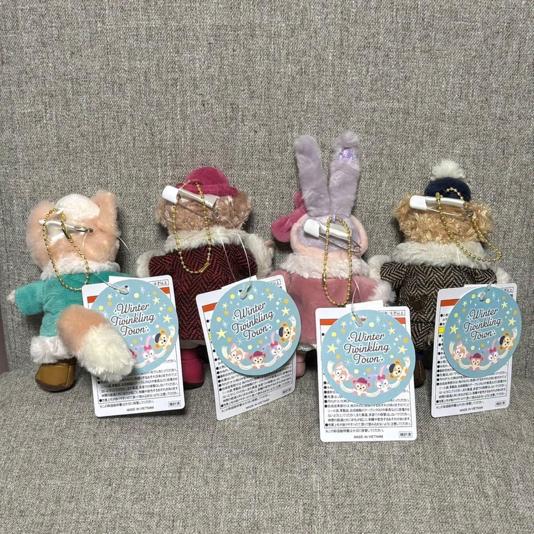 0時で出品終了します！ディズニーシー　トゥインクリングタウン　ぬいぐるみバッジ