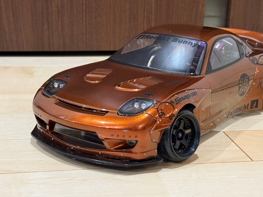 アディクションMAZDA RX-7 FD3S Rocket Bunny