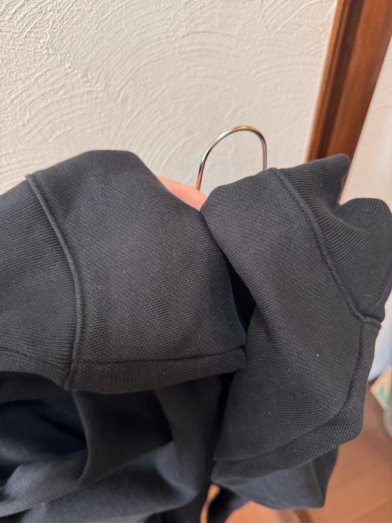 sung1975パーカー