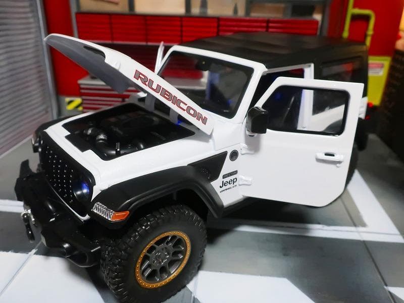 1/18 ジープ ラングラー ルビコン ダイキャスト カスタム