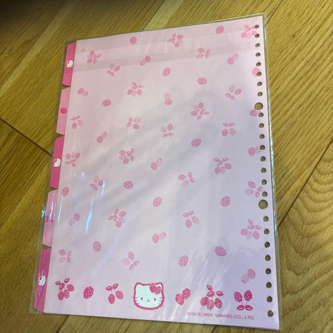 1999年 レア Hello Kitty いちご柄リングノート セット
