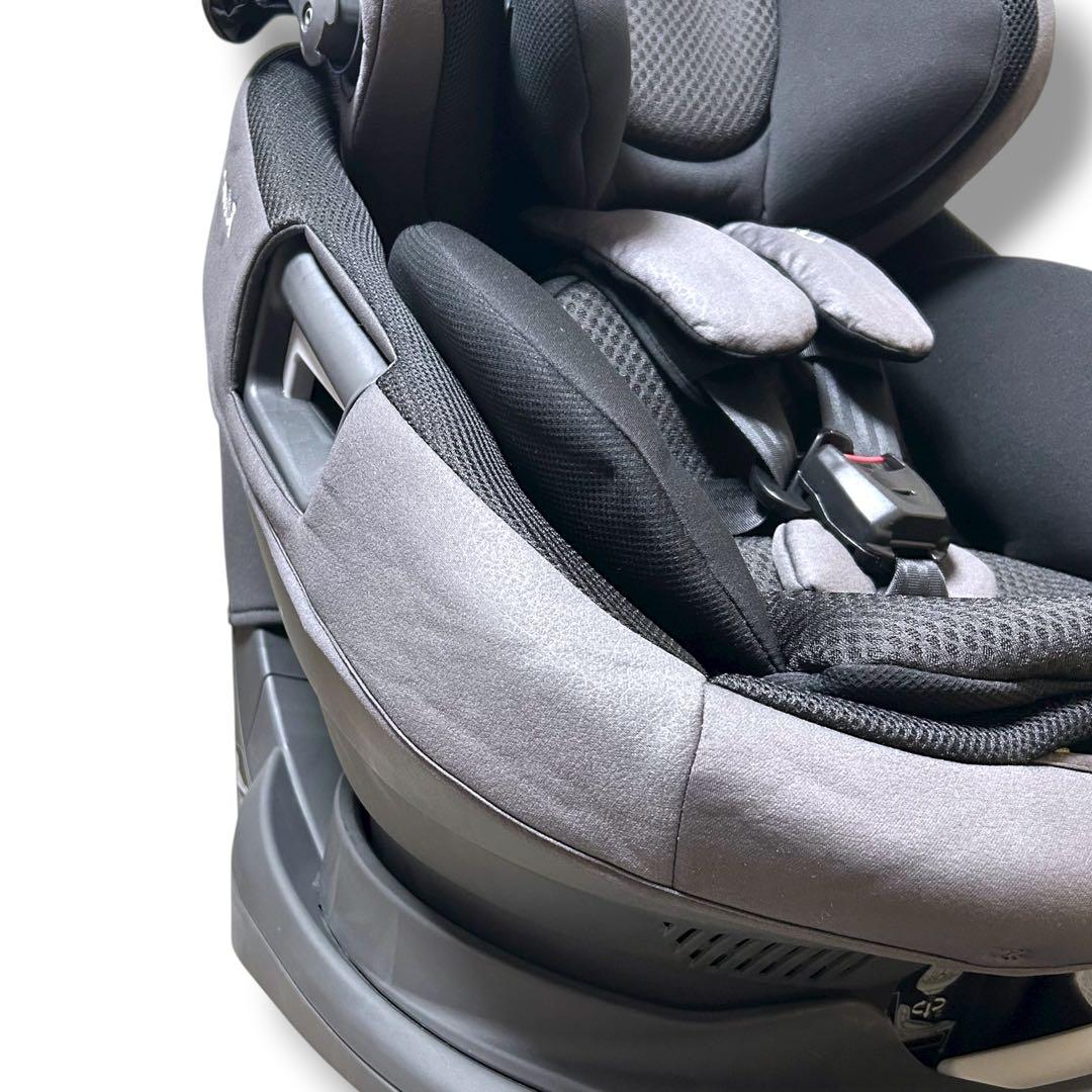 【極美品】Combiコンビ THE S plus ZB-750 グレー