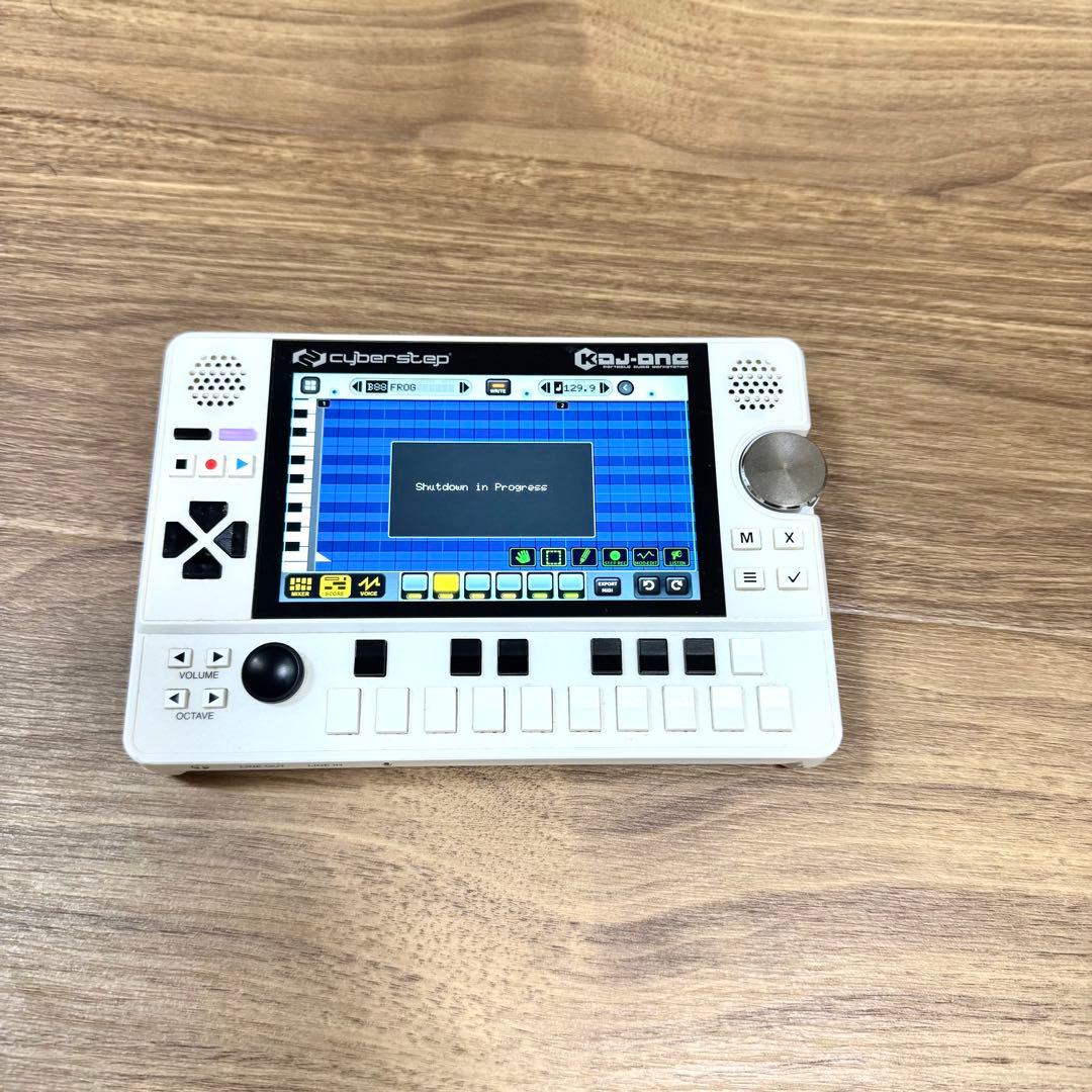 動作確認済み】Cyberstep KDJ-ONE ホワイト