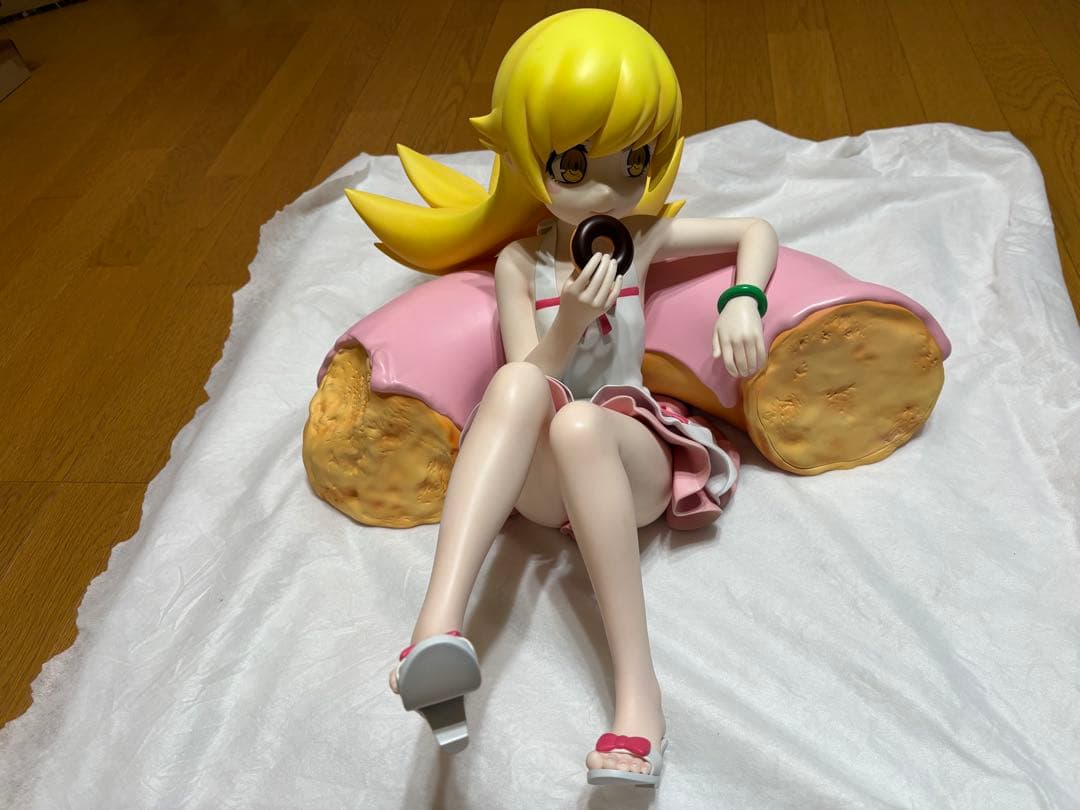 忍野忍 1/2スケールフィギュア