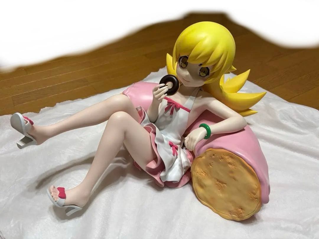 忍野忍 1/2スケールフィギュア