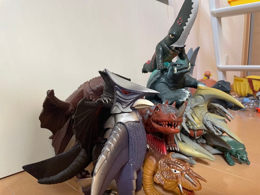 ガメラソフビ11体セット 昭和平成当時物 ギャオスバイラスバルゴン