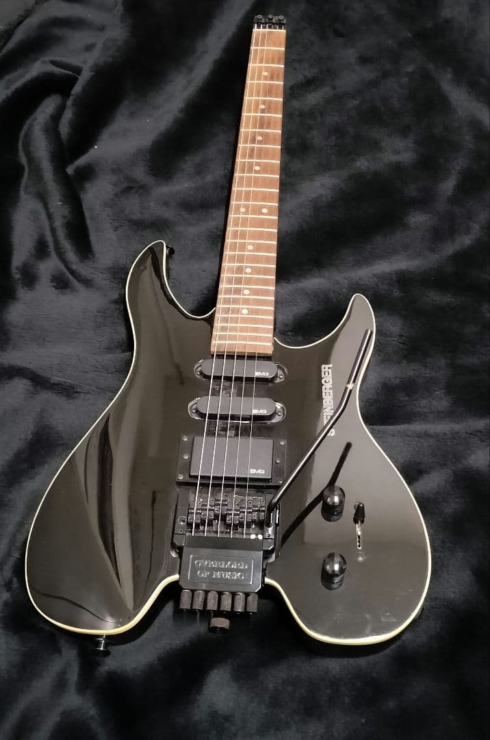 ヘッドレスギター　コピーモデル ヘッドレスギター コピーモデル 激安中華ヘッドレス、EART ''W2