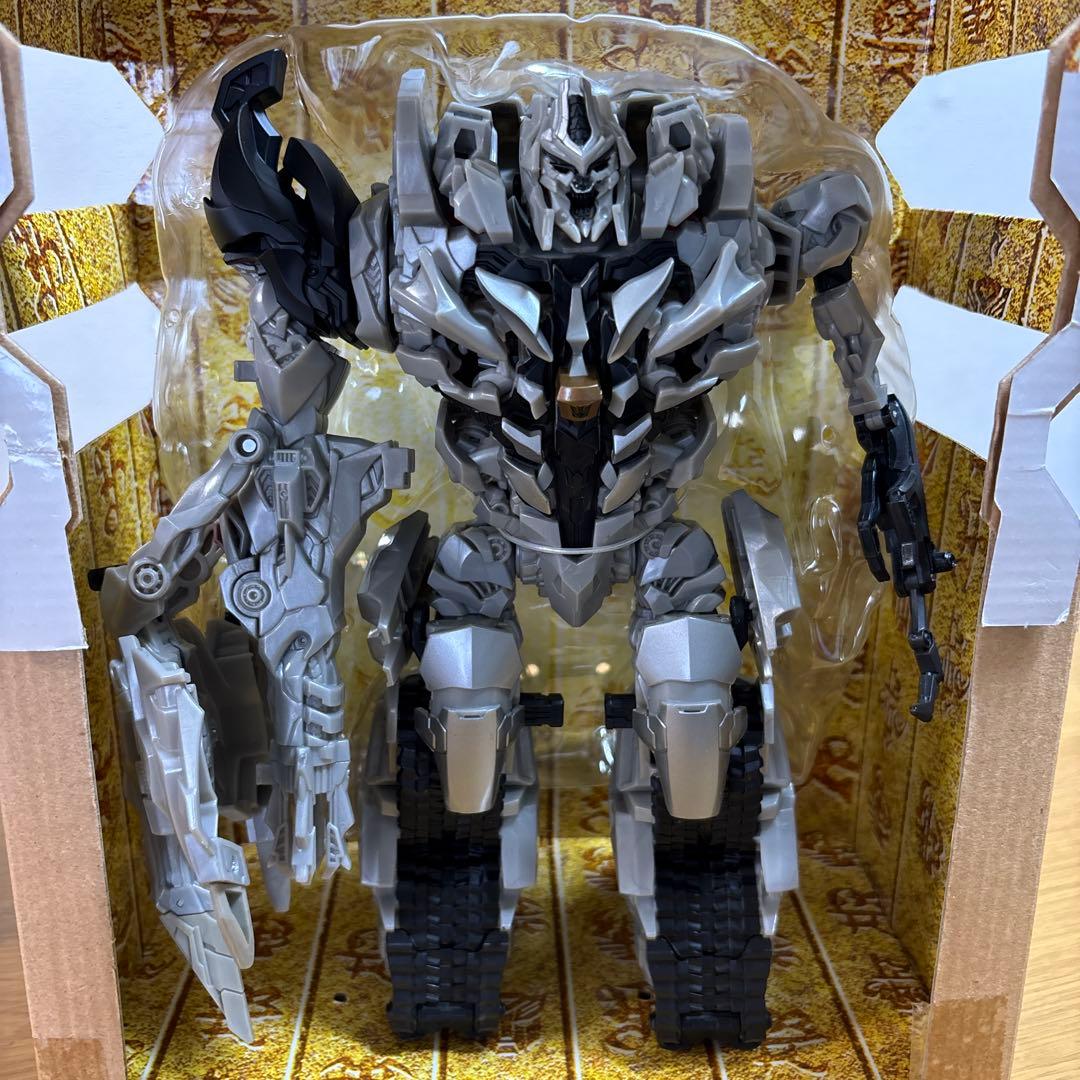 美品　ほぼ未使用　トランスフォーマー　RD-01メガトロン