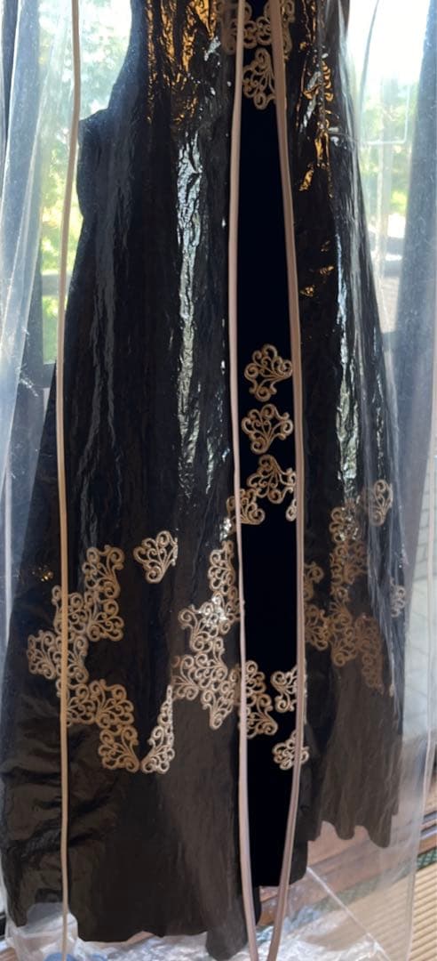 ウエディング カラ－ドレス　ベルベット黒