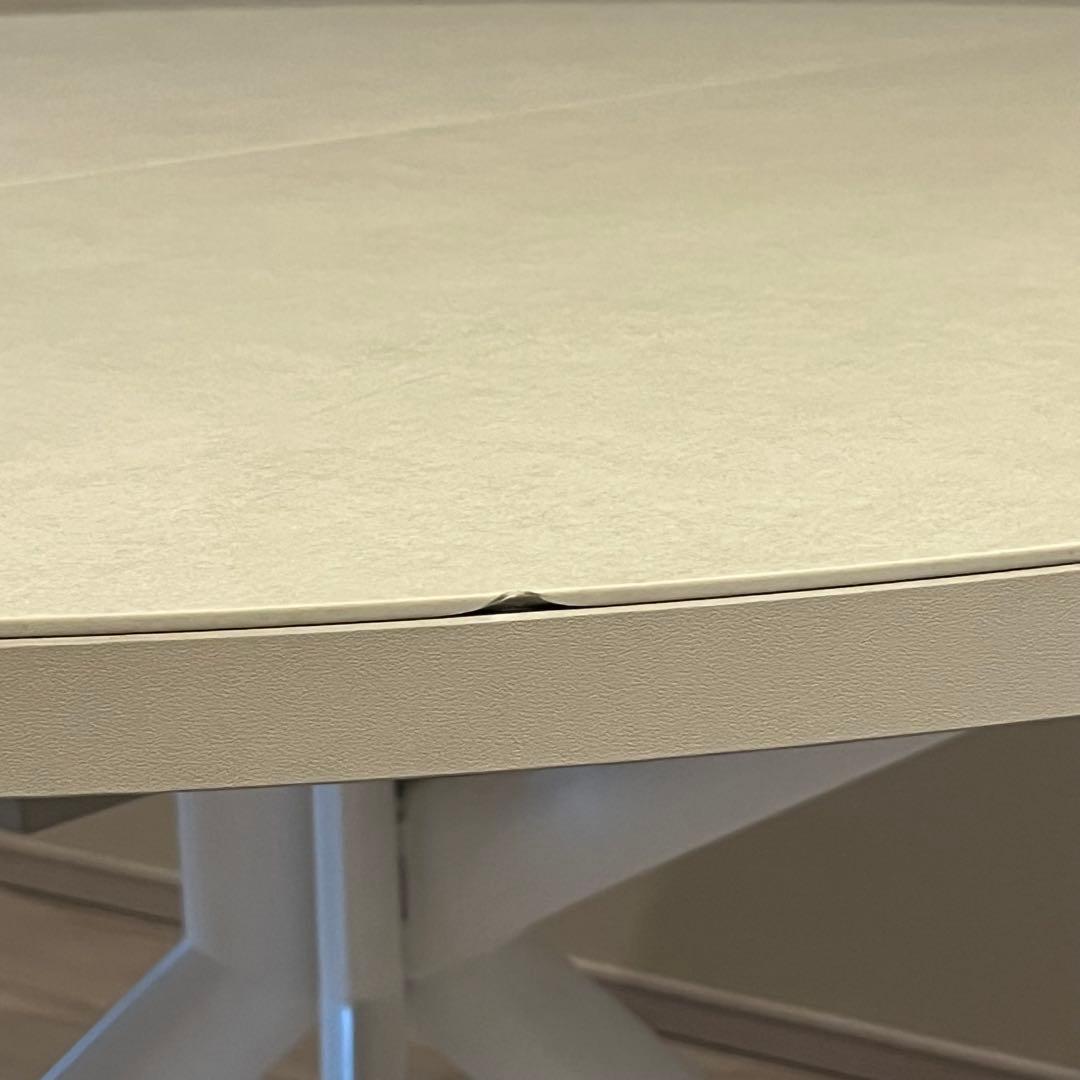 カリガリス コヌビア ジョーべ セラミックダイニングテーブル