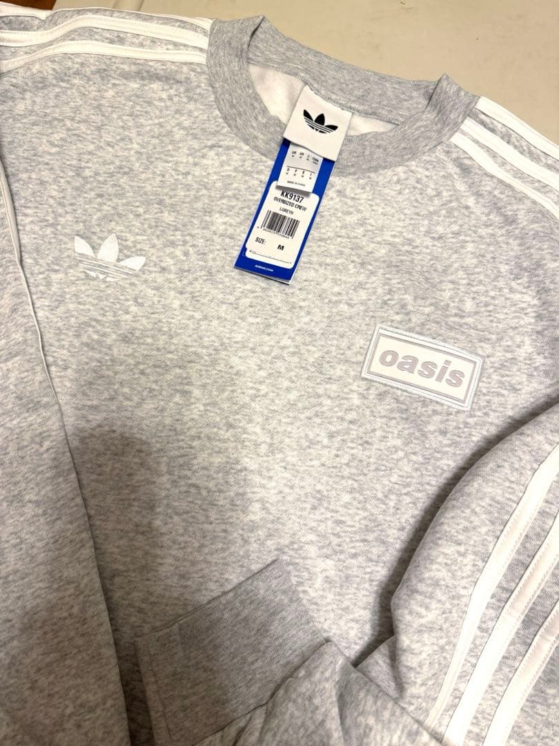 oasis adidas スウェット グレーM 新品・未使用 - メルカリ