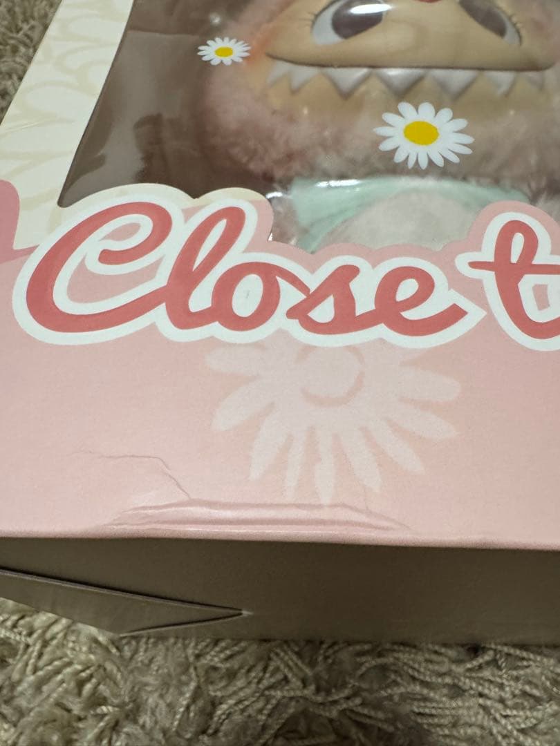 【新品未開封】LABUBU MOKOKO CLOSE TO SWEET 箱傷あり