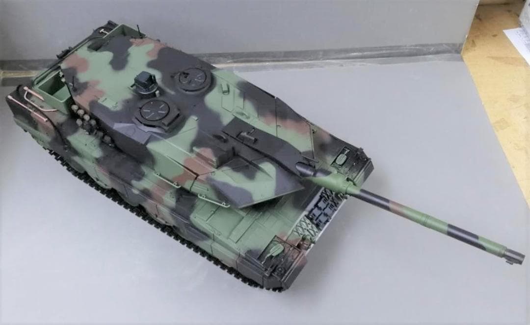 訳あり1/16戦車ラジ今　ドイツレオパルド　ヘンロン基板7.0