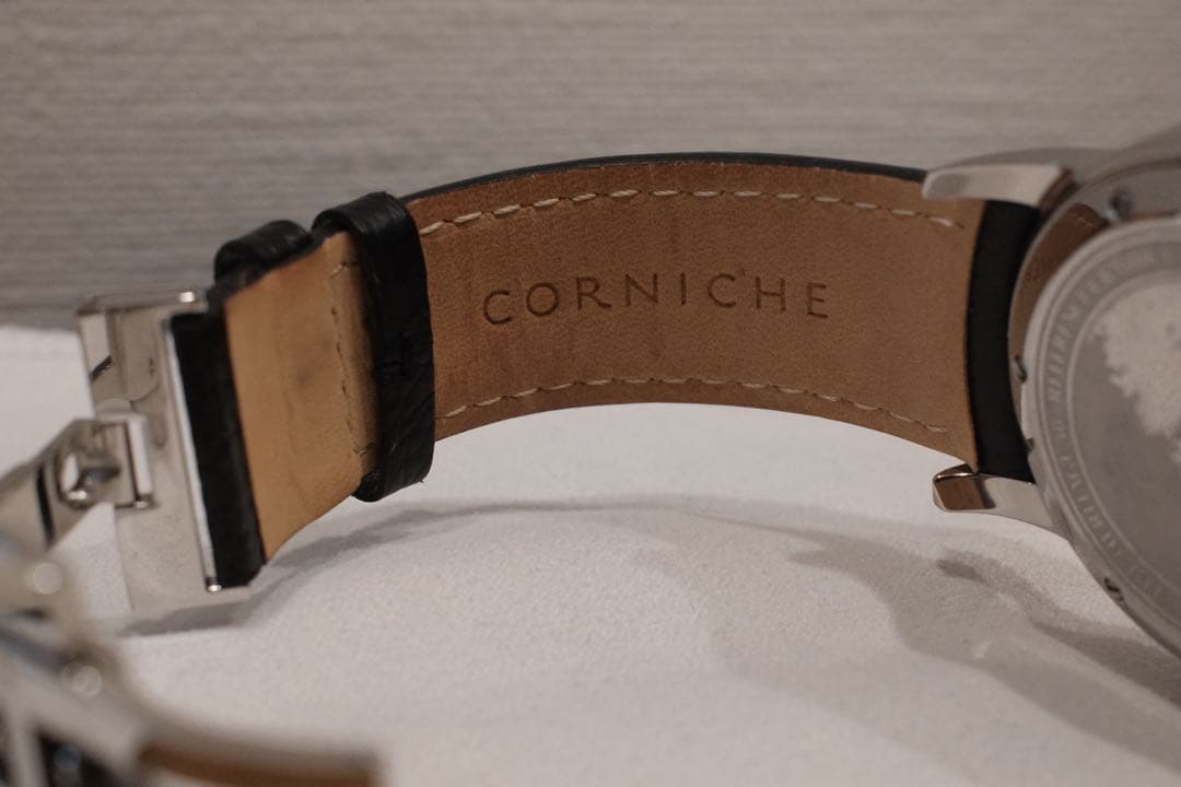 Corniche Heritage 40 黒文字盤