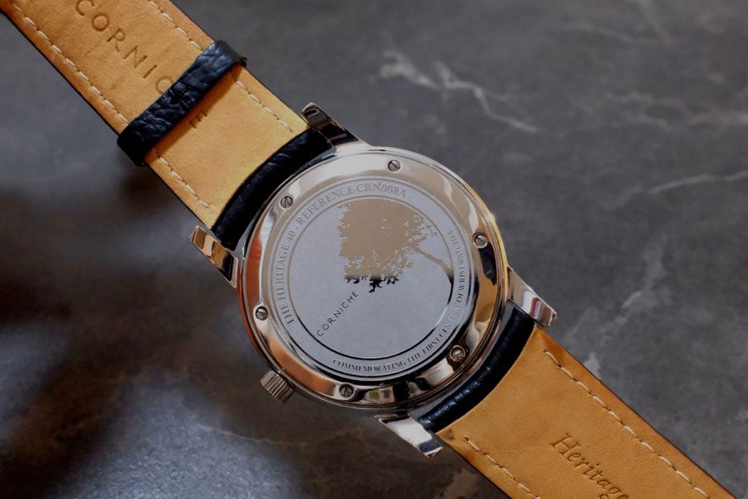 Corniche Heritage 40 黒文字盤