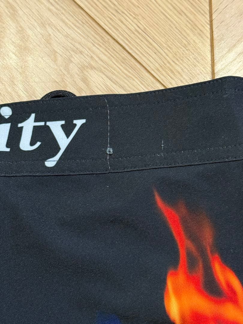 インフィニティ INFINITY フィジーク サーフパンツ 上里譲28 - メルカリ