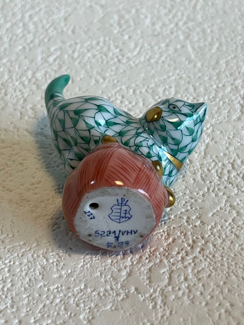 HERENDヘレンドフィギュリン猫&小物入れ