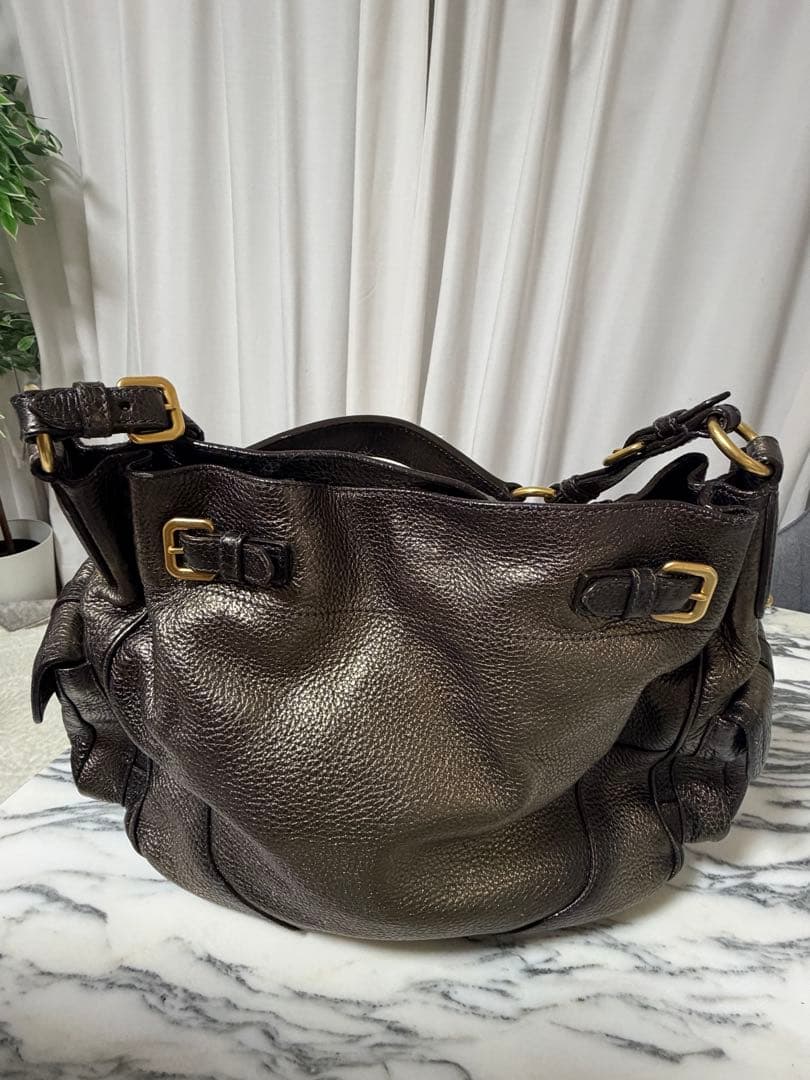 PRADA ダークゴールドブラウン レザー ショルダーバッグ