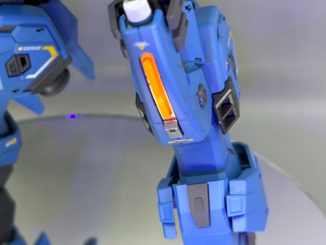 1/100 GZSS-OX グスGUS塗装完成品海外製ガンプラ系 Bライト発光