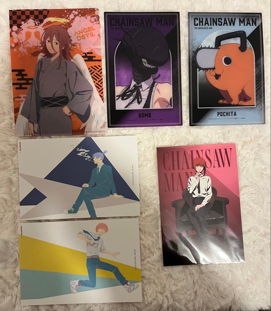 チェンソーマン グッズまとめ売り 缶バッジ アクスタ ポストカード 100点以上