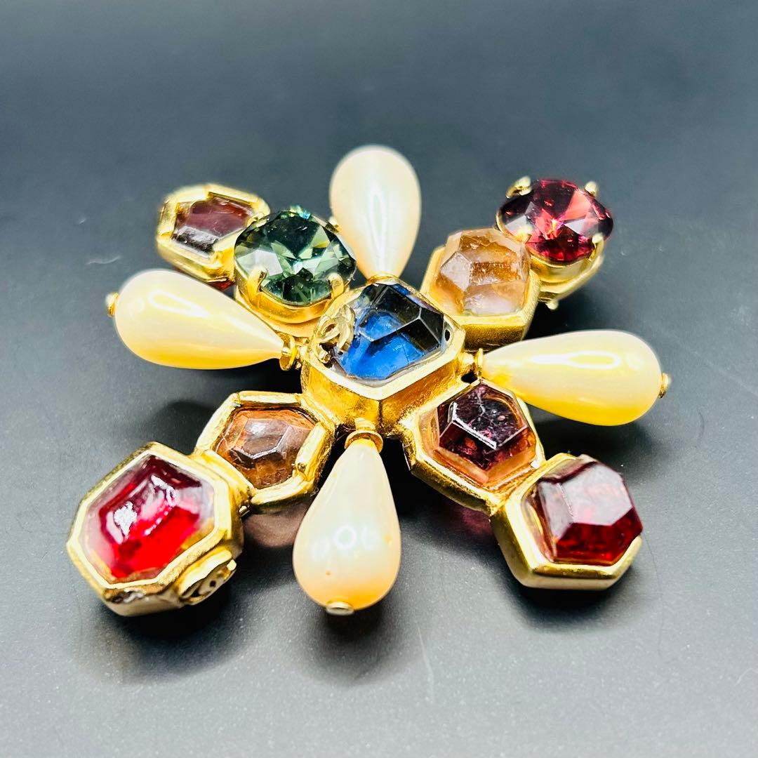 激レア】シャネル ブローチ グリポア ゴールド ココ ビジュー カラー