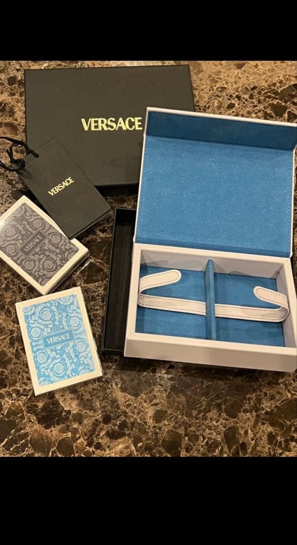 VERSACE メドゥーサ　トランプ　ボックスセット