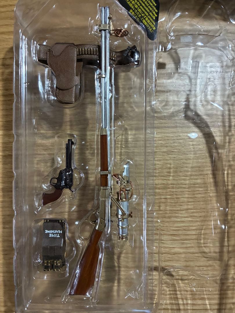 BACK TO THE FUTURE III ドク・ブラウン 1/6スケール