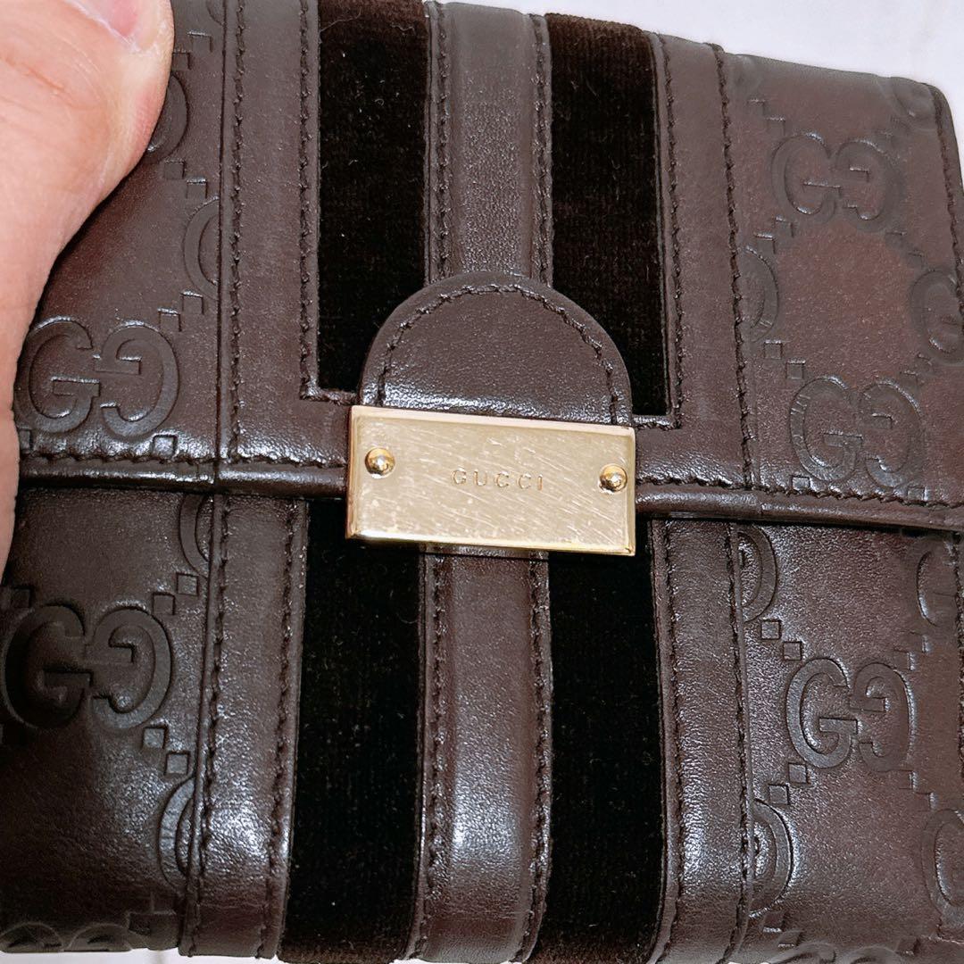 《美品》GUCCI(グッチ)折財布