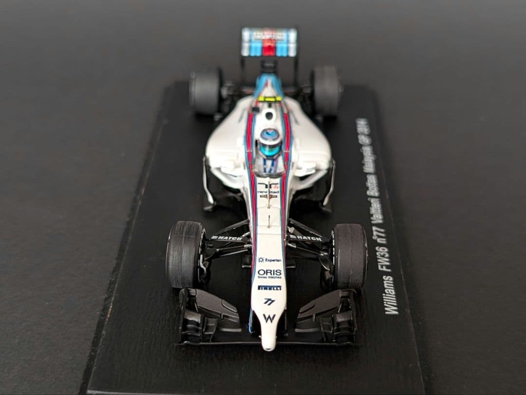 鈴鹿サーキット特注 1/43 ウィリアムズ FW36 V.ボッタス 2014