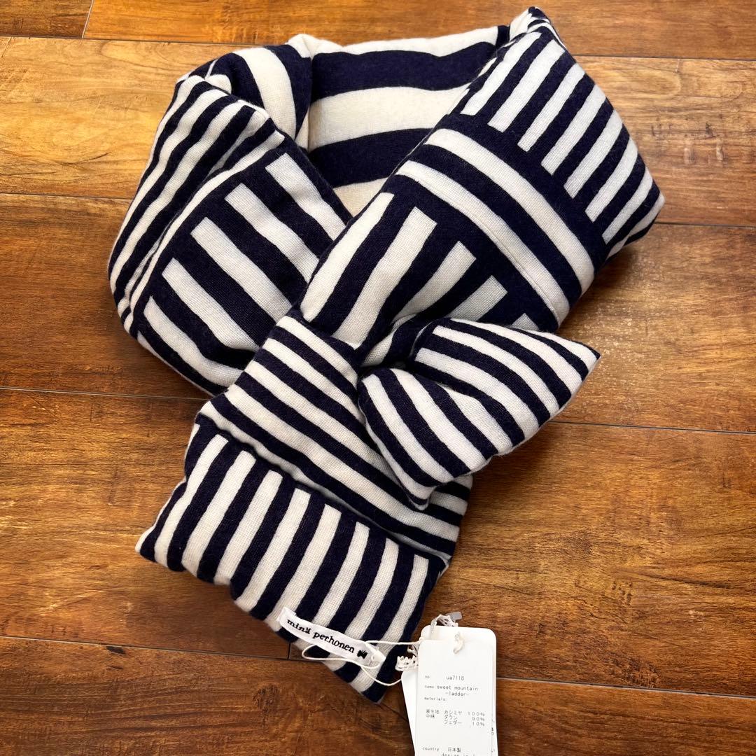 新品 mina perhonenミナペルホネン カシミヤ ダウンマフラー - メルカリ