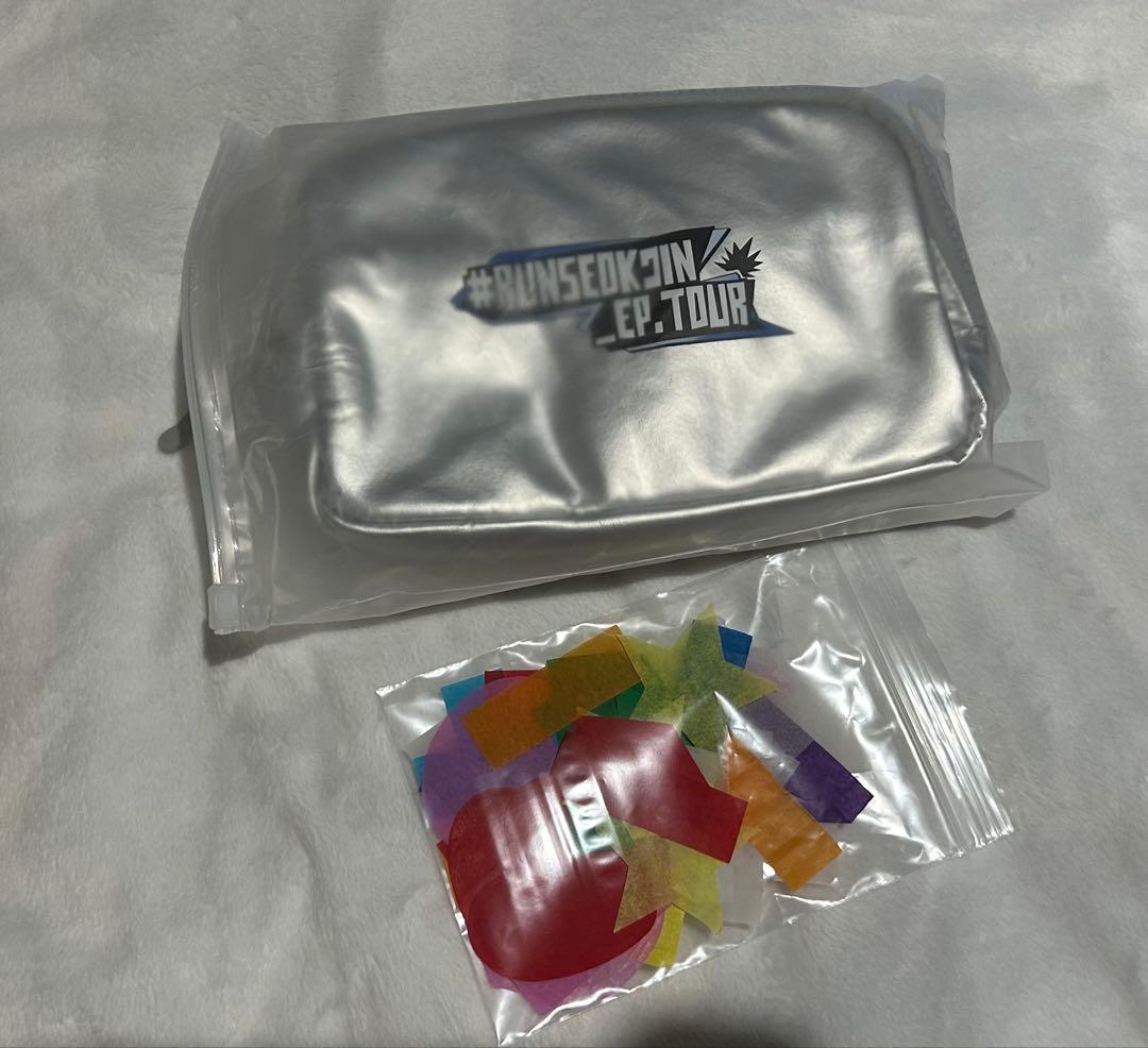 8/9 RunSeokjin Amsterdam VIP ポーチ&ピンバッジ