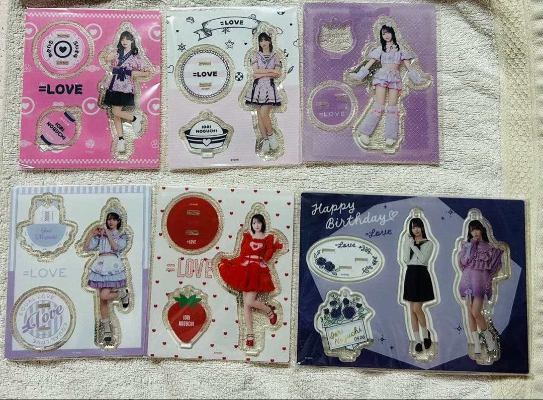 野口衣織 アクリルスタンド 黒衣装 LOVE 野口衣織 アクリルスタンド 黒