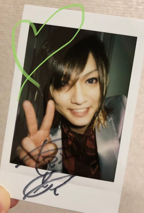 喜矢武豊 ゴールデンボンバー チェキ サイン入り - メルカリ