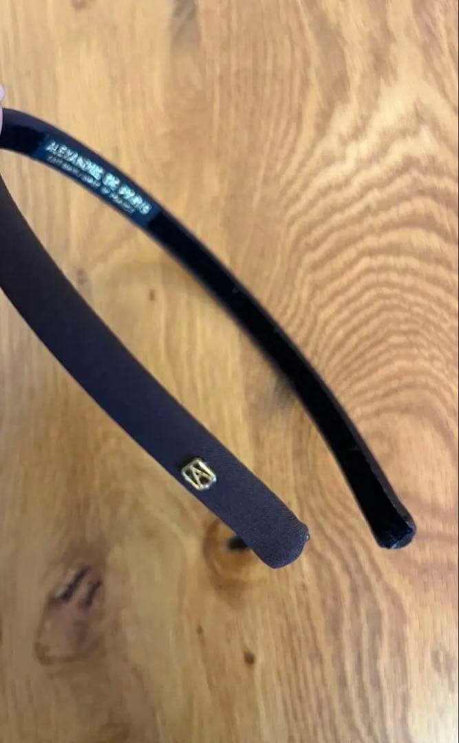 【新品未使用】ALEXANDRE DE PARIS ブラウンカチューシャ