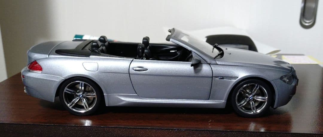 BMW M6 Convertible 1/18 スケールモデル